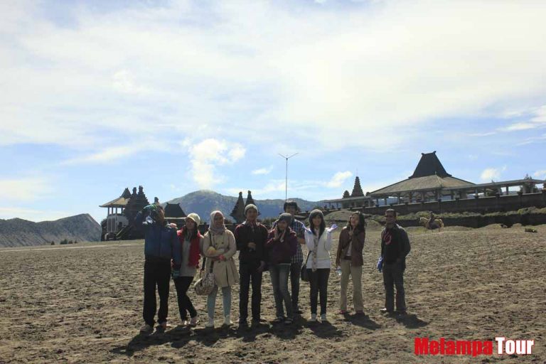 Background picture of Pure Poten Bromo