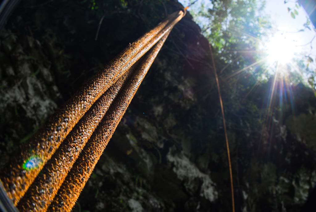 Jomblang caving rope
